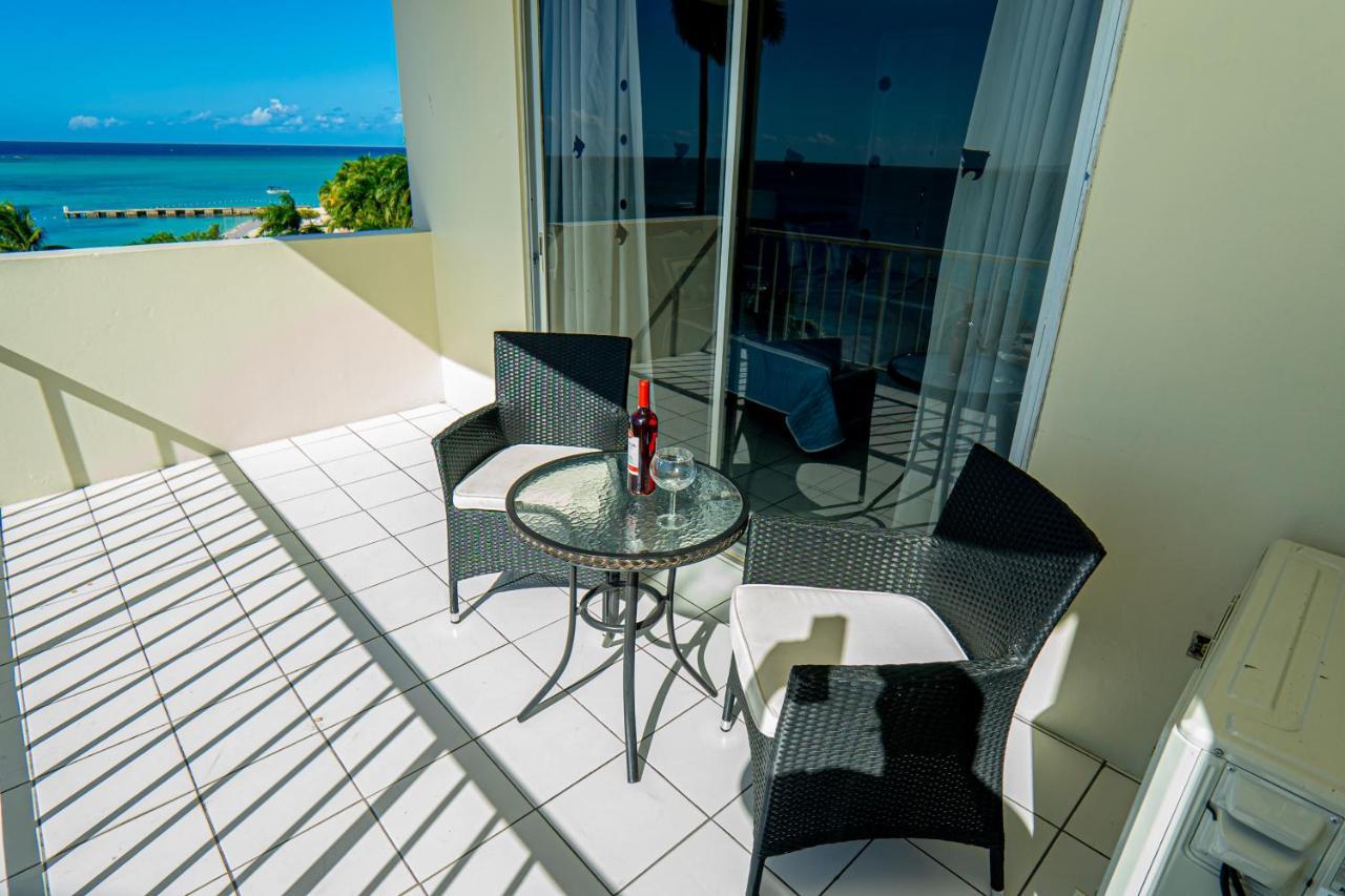 Welcome To Stunning Ocean Views At 503 Appartamento Montego Bay